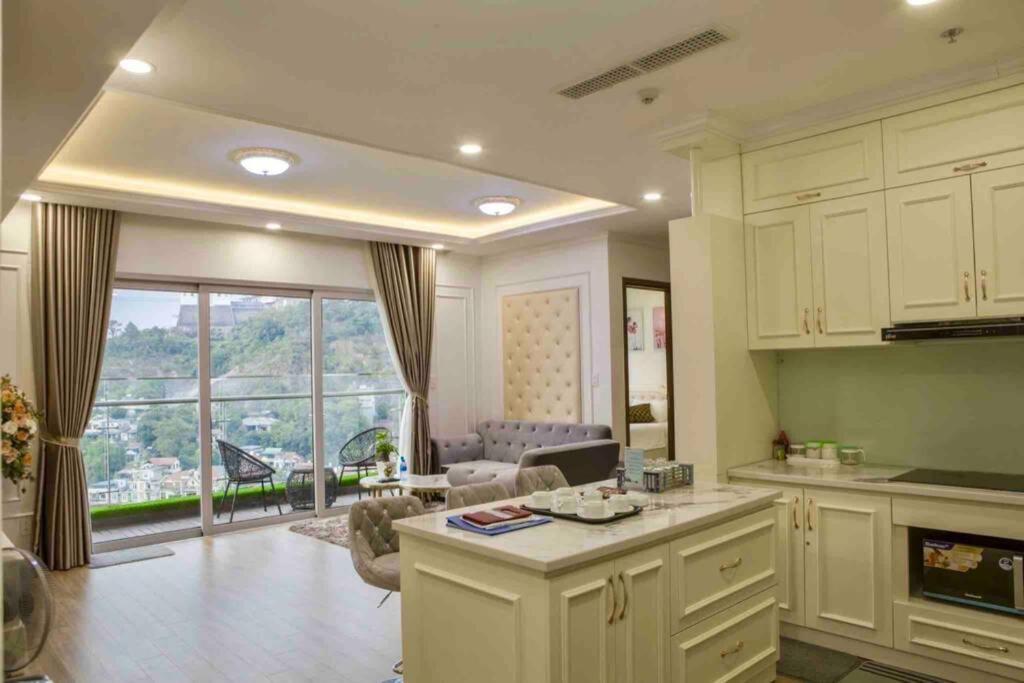 Bom Homes- The Sapphire Ha Long Residence Apartment Exteriör bild